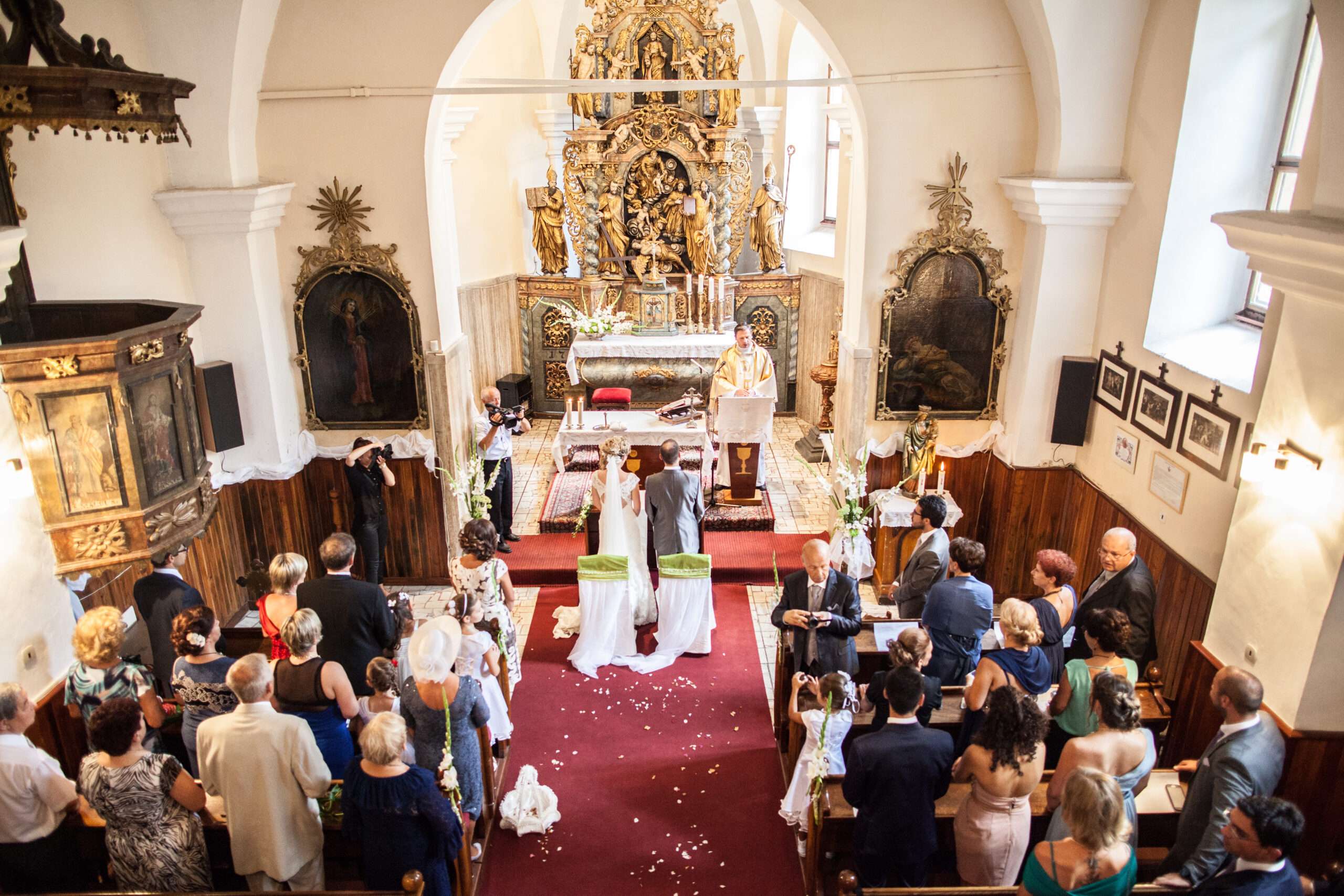 Svadba v kostole sv. Bartolomeja vo Fričovciach
